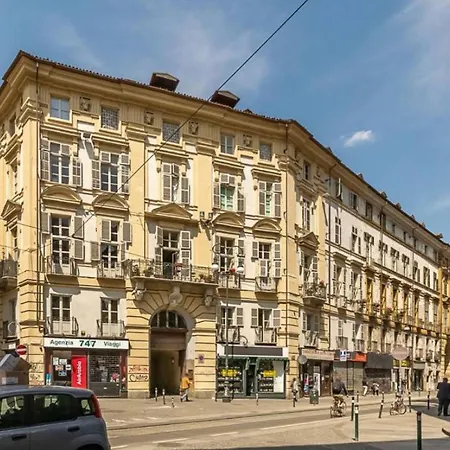 Apartament Center Quadrilatero *