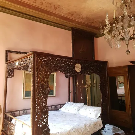 Apartment Center Quadrilatero